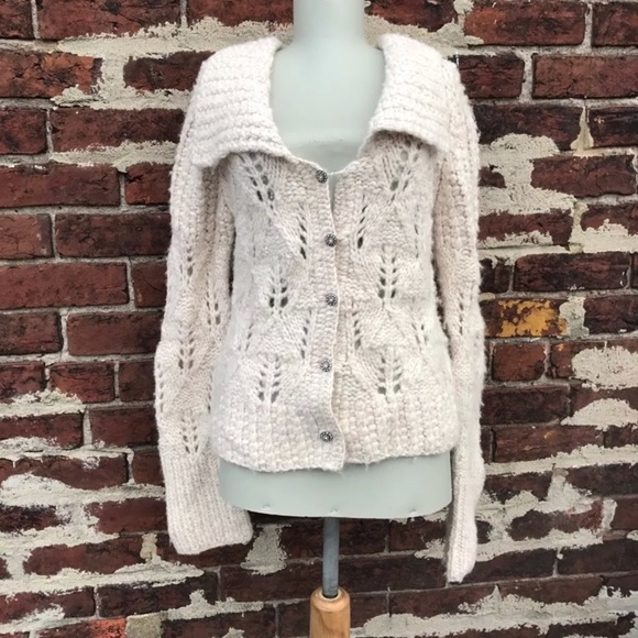 Anthropologie Sweaters - Anthropologie M Handknit Wool Cardigan Sweater